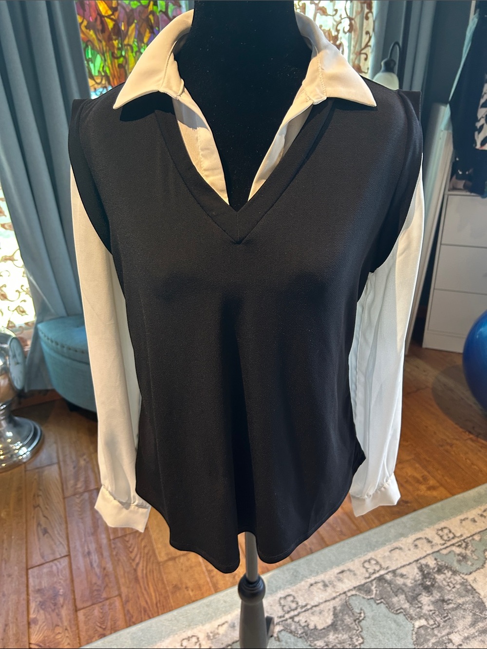 Adrianna Papell Black V-Neck Layered Look Blouse with White Collar and Sleeves